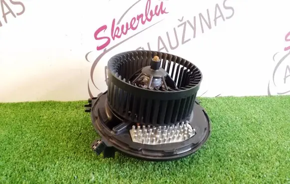 Volkswagen T-Roc Heater fan/blower 5Q1819021H M035981W 5WA907521