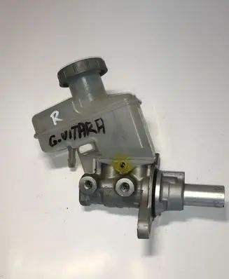 Suzuki Grand Vitara II Master brake cylinder 0204223393