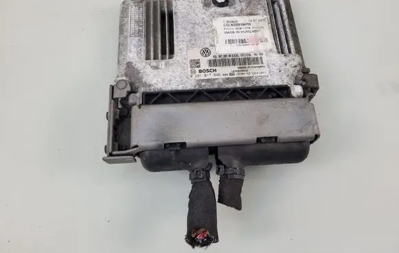 Volkswagen PASSAT B7 Engine control unit/module 03L907309AE