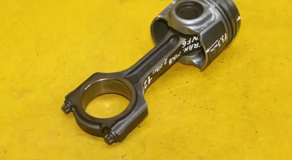 Ford Transit Custom Piston with connecting rod RFGK206205BA