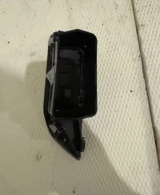 Peugeot 3008 II Dash center air vent grill 9810143080