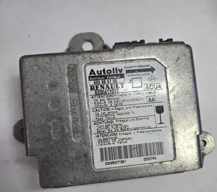 Renault Megane II Airbag control unit/module 8200411013 603989700 E204RG71361