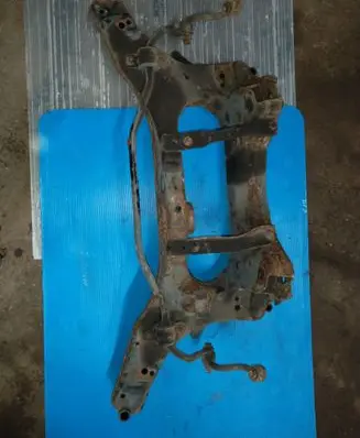 Nissan Qashqai Rear subframe 
