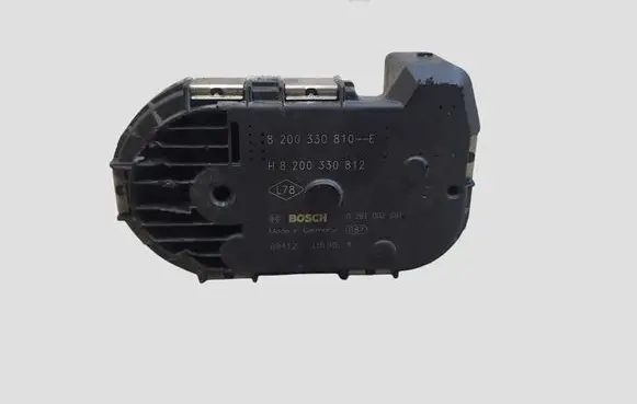 Nissan Qashqai Throttle valve 820033810 8200330812 0281002681