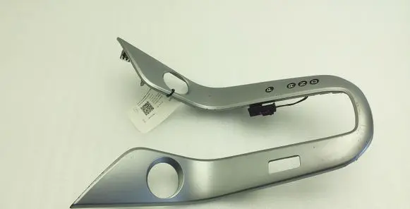 Chevrolet Cruze Gear shifter surround trim plastic 94565222 94565220