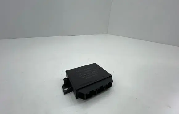 Jaguar XK8 - XKR Parking PDC control unit/module 3W8315K866AA SWF601811 HW01SW07