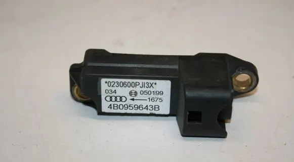 Audi A6 S6 C5 4B Airbag deployment crash/impact sensor 4B0959643B 050199 0230600PJ13X