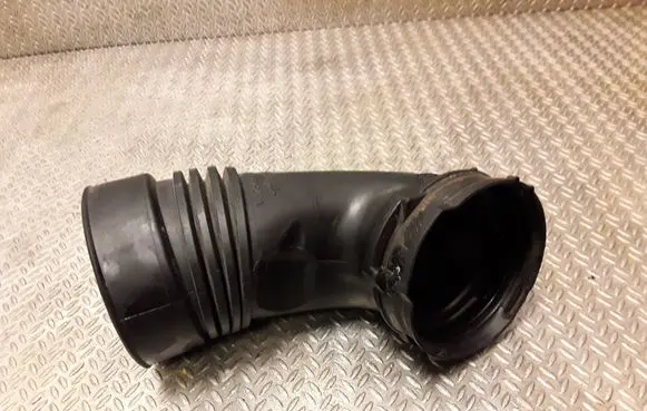 Mini One - Cooper Coupe R56 Air intake hose/pipe 7563812