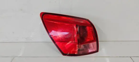 Nissan Qashqai Rear/tail lights 89070311 141D20