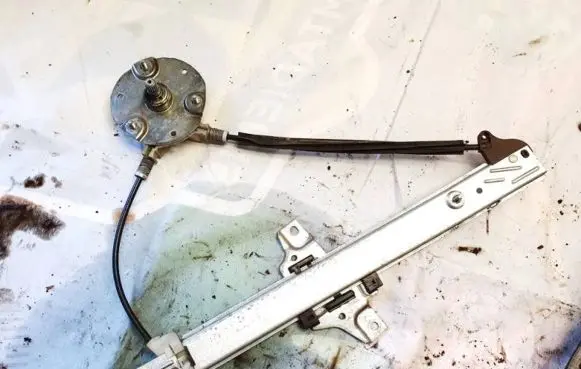 Toyota Avensis T220 Sliding door window regulator with motor