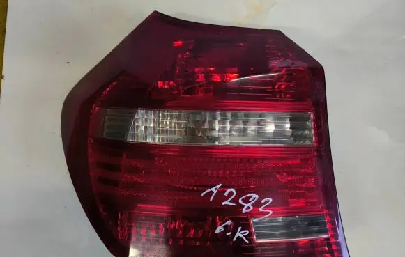 BMW 1 E81 E87 Rear/tail lights 6924501