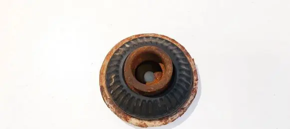 Opel Zafira B Coil spring mount 