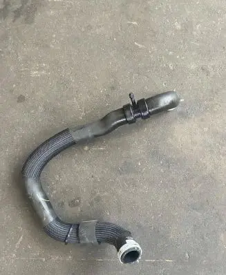 Renault Trafic III (X82) Engine coolant pipe/hose 215013745R