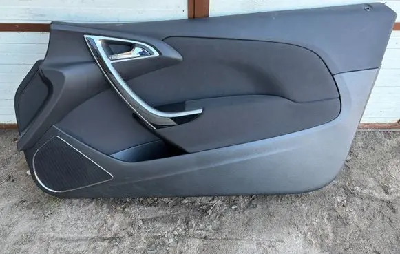 Opel Astra J Tailgate/trunk side cover trim 13421635