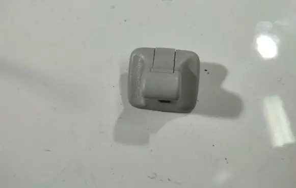 Volkswagen Golf V Sun visor clip/hook/bracket 