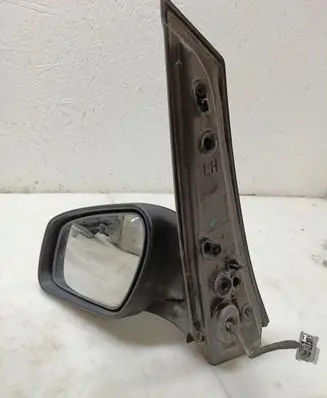 Ford C-MAX I Front door electric wing mirror 3007741