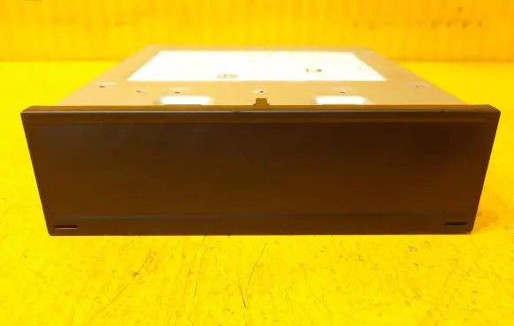 Navigation unit CD/DVD player