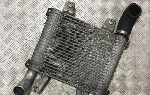 KIA Carnival Intercooler radiator k130 ujva