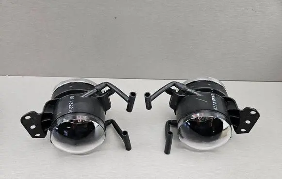 BMW 3 E46 Front fog light 63178371907 8371907 63178371908