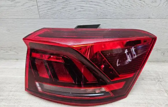 Volkswagen T-Roc Rear/tail lights 2GA945096D