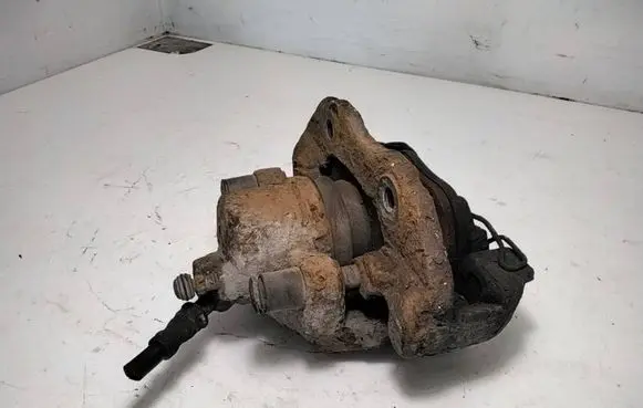 Volvo V50 Front brake caliper