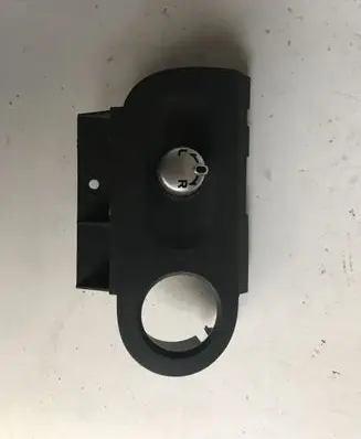 Mitsubishi Colt CZ3 Wing mirror switch