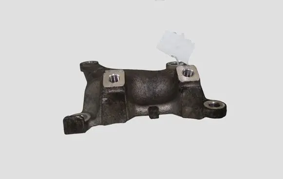 Honda CR-V Engine mounting bracket 90SWC