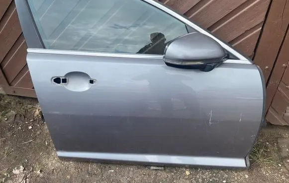 Jaguar XF X250 Front door