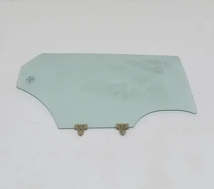 Nissan Qashqai Rear door window glass 43R001583 AS2