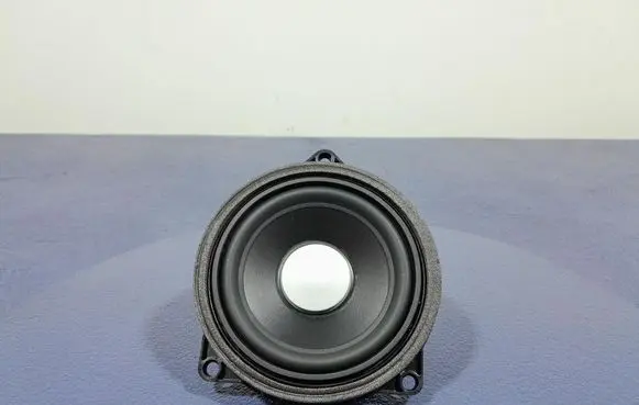 BMW M5 Subwoofer speaker 9364956
