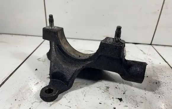 Ford Galaxy Driveshaft support bearing bracket 