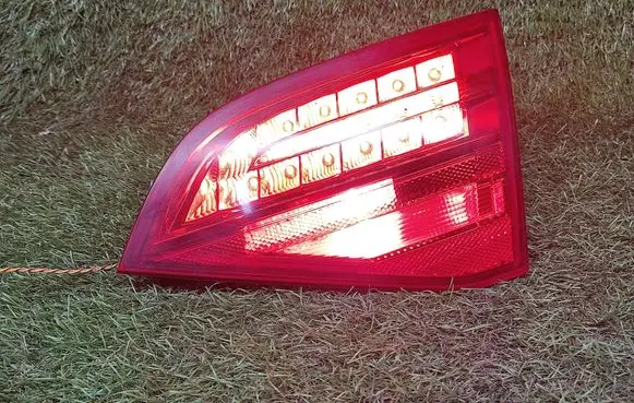 Audi A4 S4 B8 8K Tailgate rear/tail lights 8K9945094B