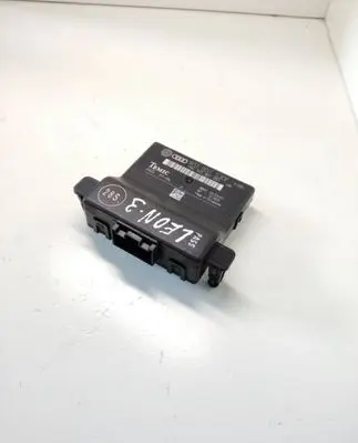 Seat Leon (1P) Gateway control module 1K0907530F 1K0907951