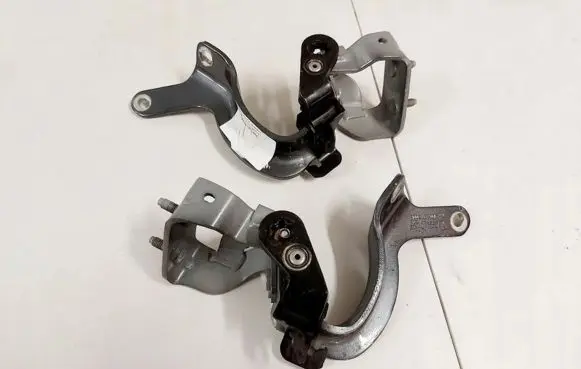 Audi Q7 4L Tailgate/trunk/boot hinge