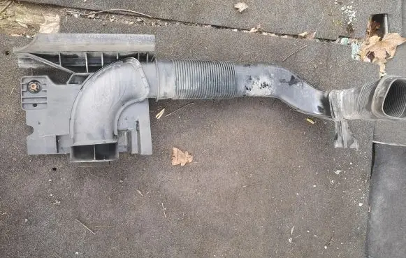 Ford S-MAX Air intake duct part A6919E635AB