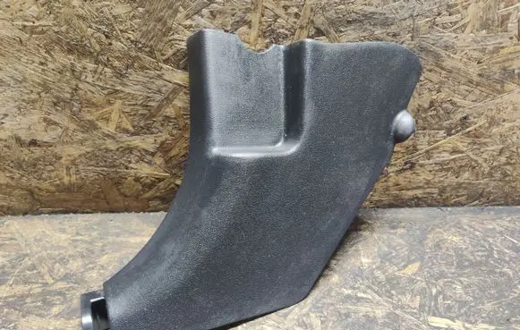Hyundai i20 (PB PBT) (B) pillar trim (bottom) 858231J000