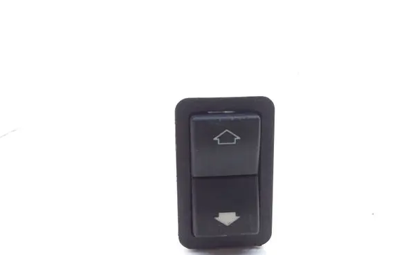 BMW 5 E39 Electric window control switch 8368974