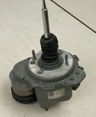 Audi A3 8Y Hydraulic servotronic pressure valve 5WB614105AL