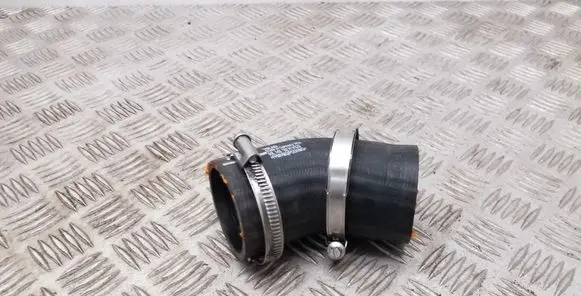 Audi Q5 SQ5 Intercooler hose/pipe 05L145762H
