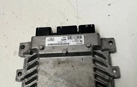 Ford Fiesta Other control units/modules S180047012C AV2112A650CC