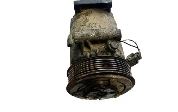 Renault Scenic II - Grand scenic II Air conditioning (A/C) compressor (pump)