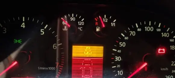 Audi A6 S6 C5 4B Speedometer (instrument cluster) 4B0920931D