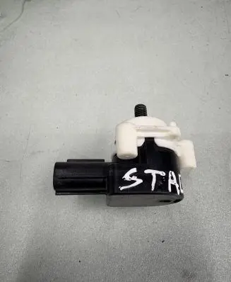 Mitsubishi Eclipse Cross Headlight level adjustment motor 1K1621