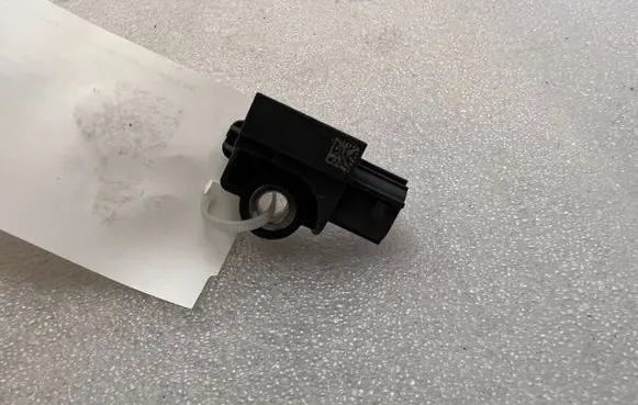 KIA Sportage Airbag deployment crash/impact sensor 95920B4000