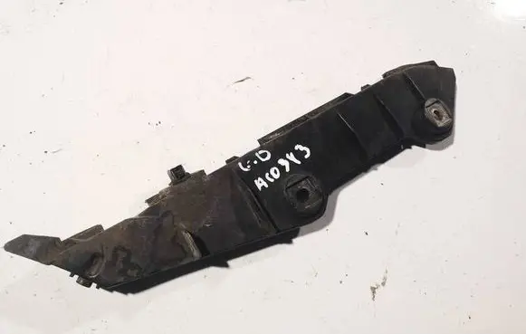 Toyota Corolla E120 E130 Rear bumper mounting bracket 5257502040 52575-02040