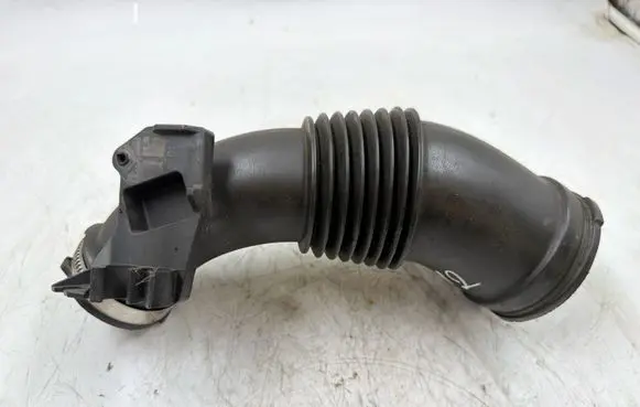 Audi A4 S4 B8 8K Air intake hose/pipe 059129627L