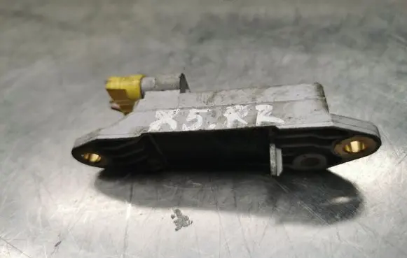 BMW X5 E53 Airbag deployment crash/impact sensor 6911038