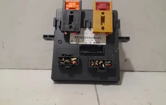 Audi A6 S6 C6 4F Comfort/convenience module 4F0907279 4F0910279N F005V00789