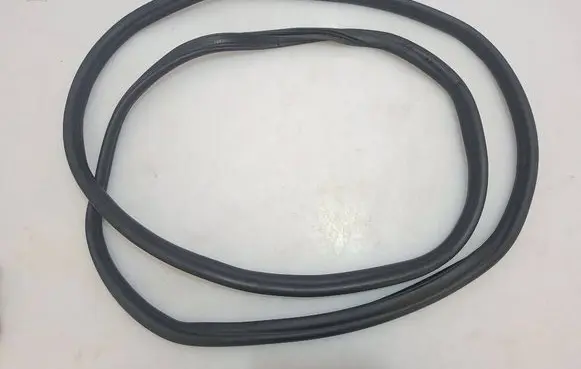 Seat Leon (5F) Trunk rubber seal (body) 5f4827705