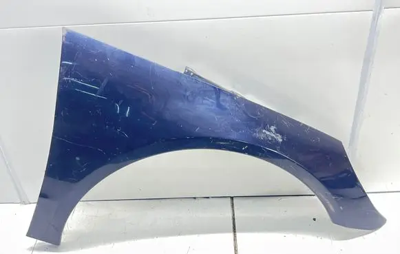 Mercedes-Benz R W251 Fender